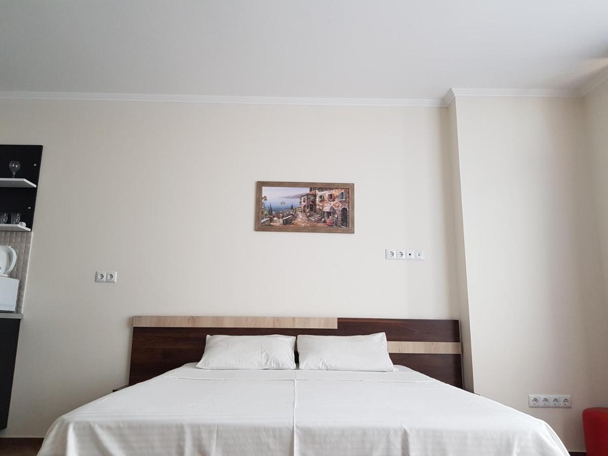 Apartamento Breeze Batumi Exterior foto