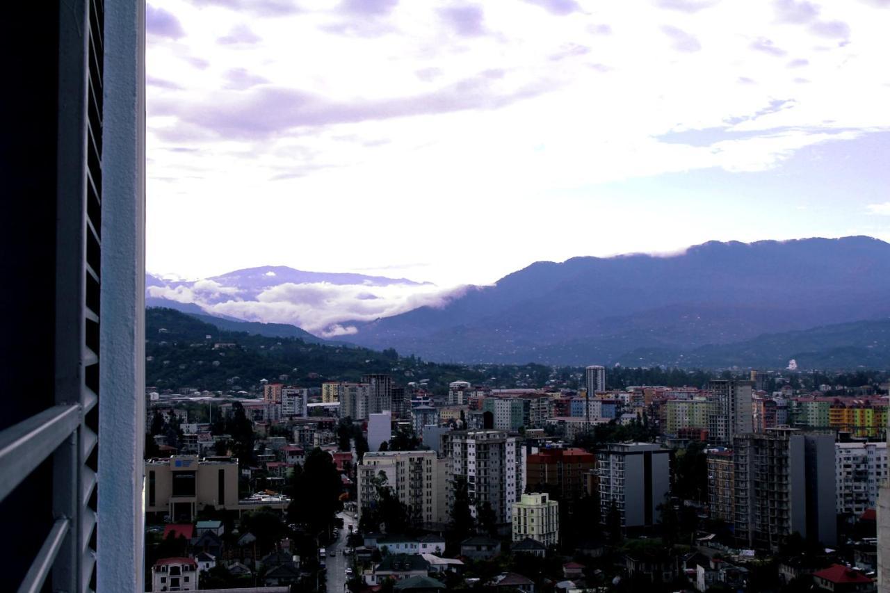 Apartamento Breeze Batumi Exterior foto