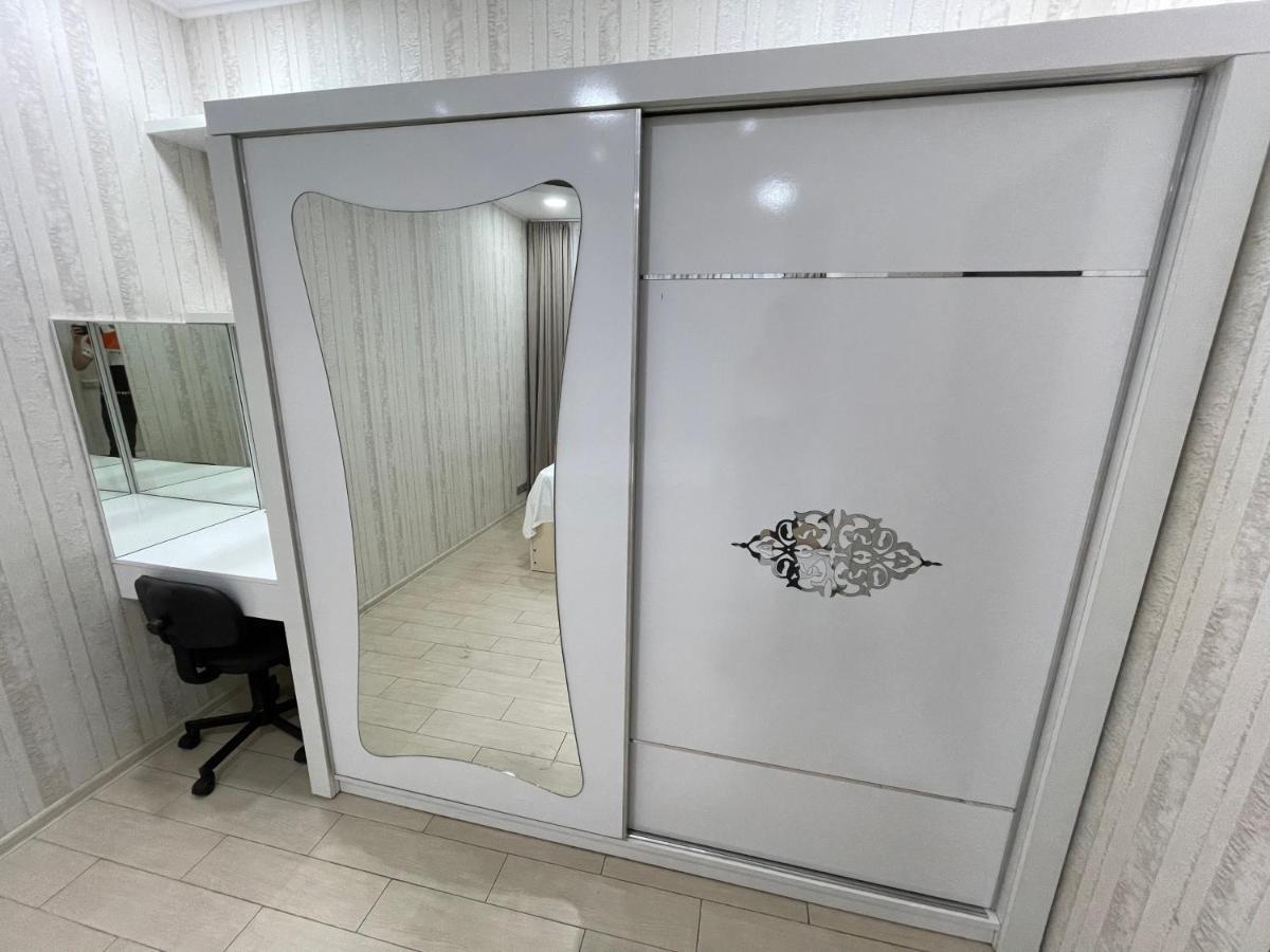 Apartamento Breeze Batumi Exterior foto